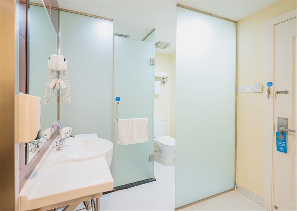 Hanting Express Shenzhen Bao'An Airport Fuyong Branch Екстериор снимка